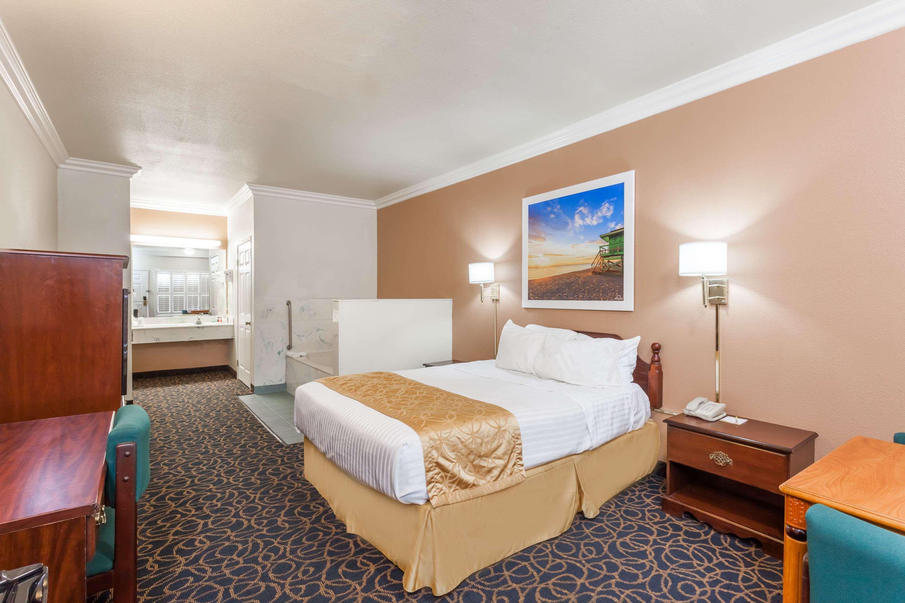 Days Inn & Suites By Wyndham South Gate Ngoại thất bức ảnh